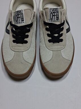 Vans Sport Low, A Retro A retro inspired low top style , 90 Sizing: 6.5 New